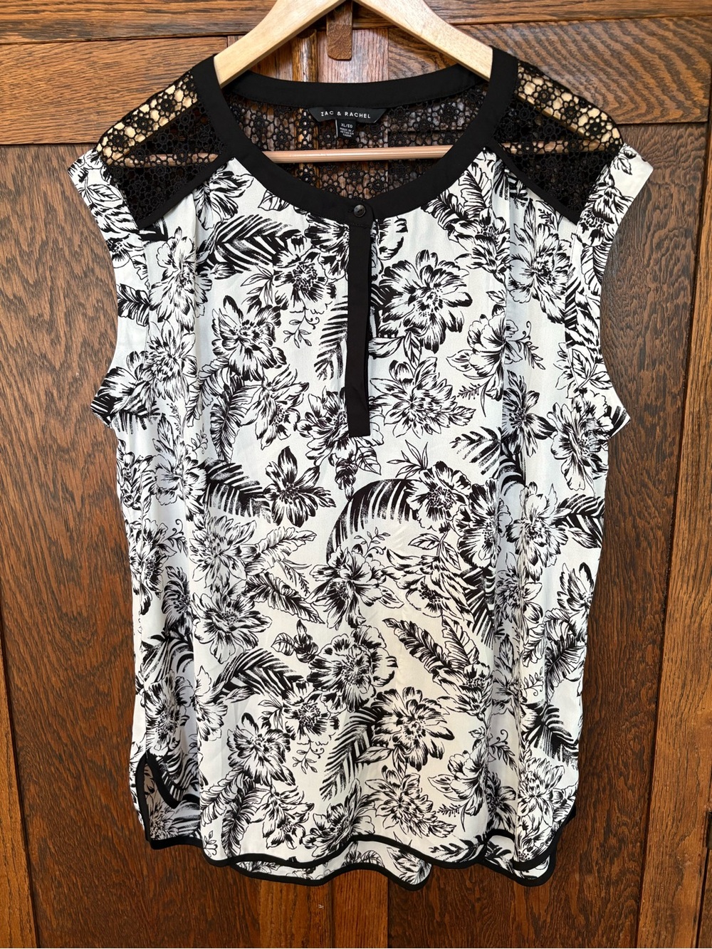 Zac & Rachel Size XL Sleeveless Blouse Tunic